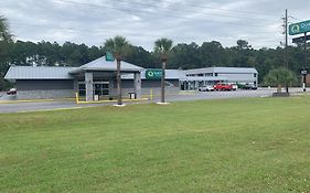 Quality Inn & Suites Hardeeville - Savannah North